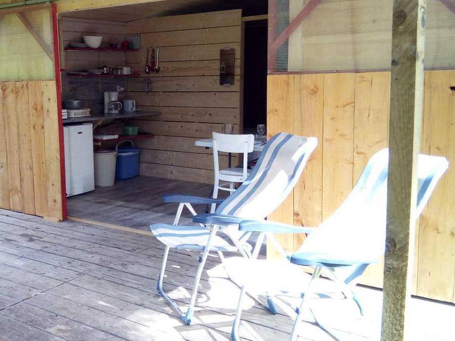 Camping Noix de Pecan'y - Chalet 4 personnes - Cabane Lodge 35 m² sur plancher bois (35 m² avec terrasse) in Le Buisson-de-Cadouin, Périgord Noir