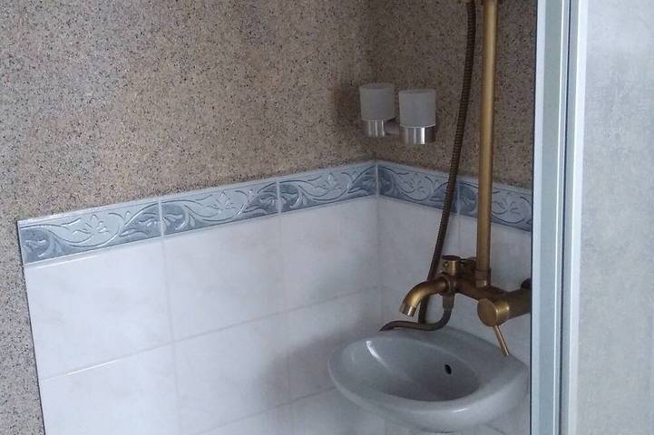 Wohnwagen für 2 Personen, mit Garten in Lenzen (Elbe) - 3