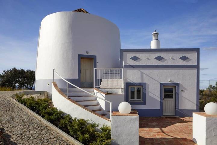 Gîte pour 4 personnes, avec terrasse ainsi que vue et piscine, animaux acceptés dans São Bartolomeu de Messines - 4