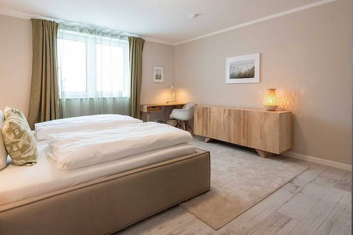 Moderne & nachhaltige Haushälfte mit ca. 110 m² Wohnfläche für bis zu 6 Personen in Nordfriesische Inseln (Schleswig-Holstein) (Schleswig-Holstein), Wenningstedt
