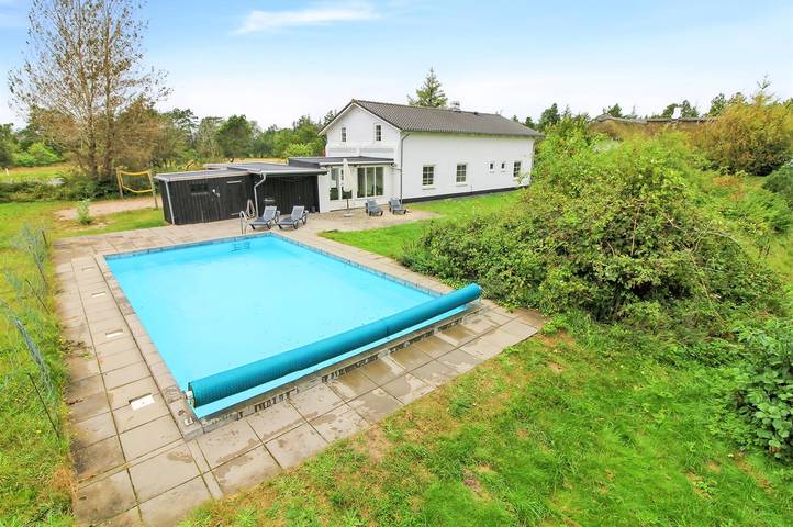 Amazing home in Rømø w/ Sauna, Wifi and Outdoor swimming pool in Sønderstrand, Tagholm