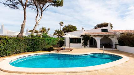 Villa in Sant Lluís, Coast of Menorca für 7 