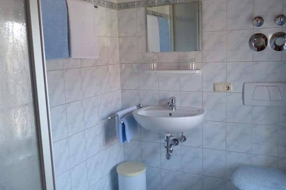 Ganze Wohnung, Haus Thaler - Ferienwohnung Nr. 1 in Bad Bayersoien, Bayerische Alpen