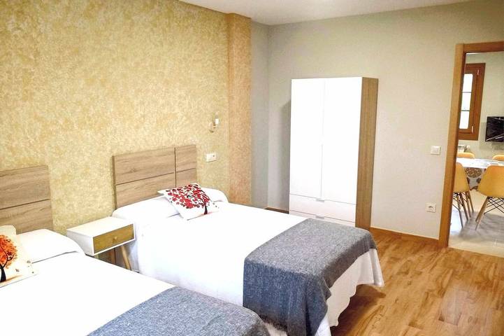 Gîte pour 5 personnes, avec piscine ainsi que balcon et jardin à Tapia de Casariego - 4
