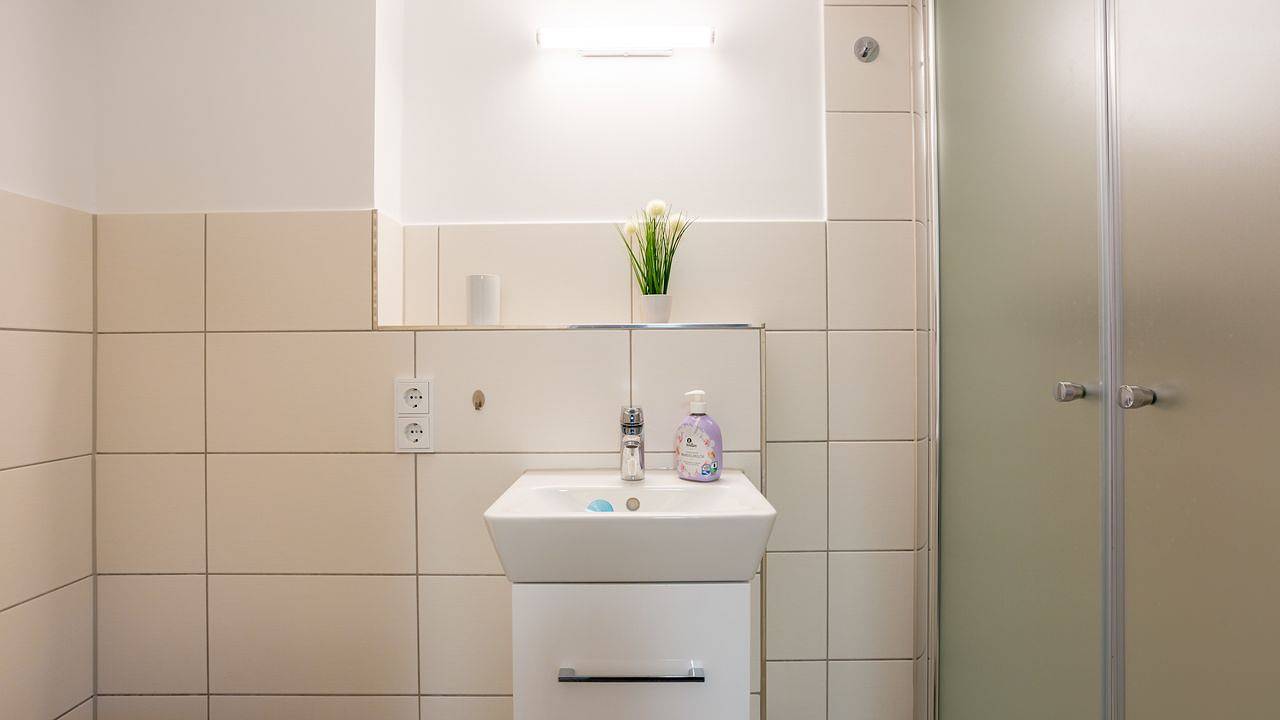 Doppelzimmer für 2 Personen (25 m²) in Teltow in Teltow, Mittelmark