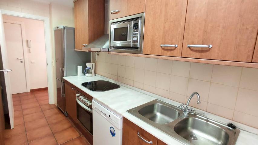 Gîte pour 4 personnes, avec vue sur l’océan ainsi que piscine et balcon à Calafat - 4