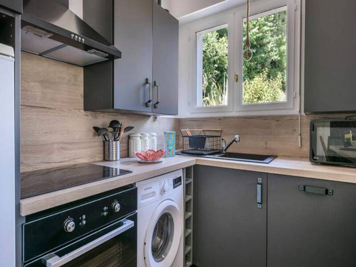 Gîte pour 3 personnes, avec jardin, adapté aux familles dans Port de Gourmalon - 3