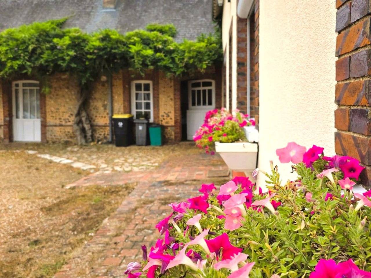 Rustikale Eleganz: Charmantes Bauernhaus zwischen Chartres und Dreux in Challet, Chartres und Umgebung