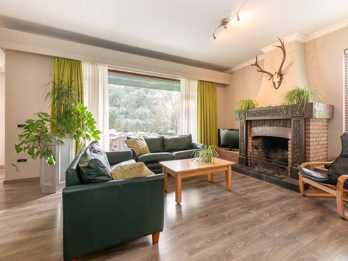 Bungalow voor 24 personen, with terras and tuin as well as zwembad, met huisdier in Noord-Brabant