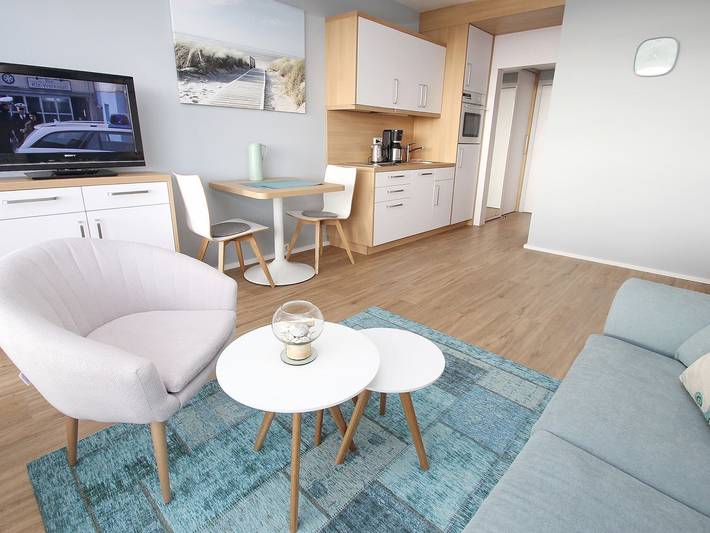 Ferienwohnung für 2 Personen, mit Seeblick und Balkon in Travemünder Woche - 4