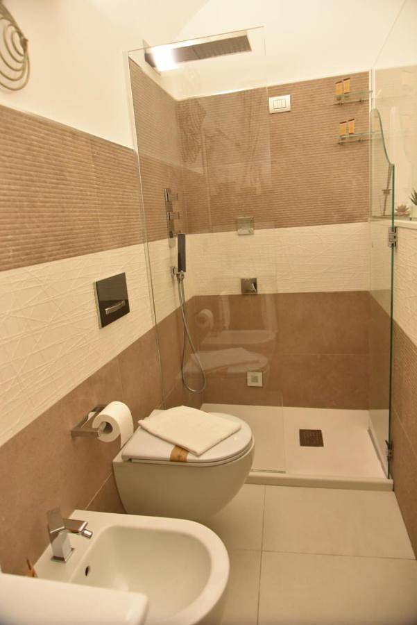 Queen Suite with Spa Bath in Lido Cala Sveva, Termoli
