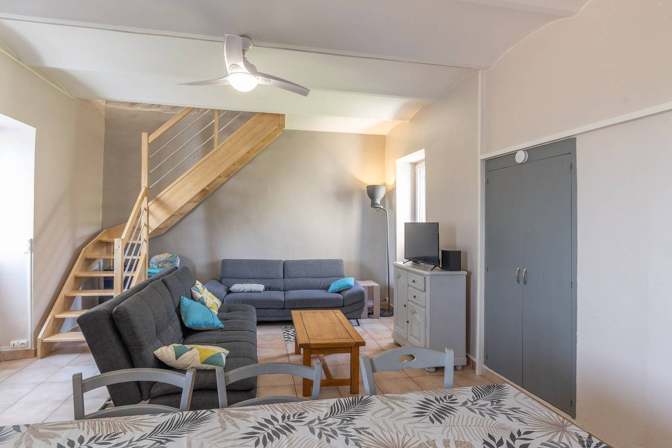 Maison de vacances 'Belle Maison En Pierre' avec piscine privée, terrasse privée et jardin privé in Berrias-et-Casteljau, Parc national des Cévennes