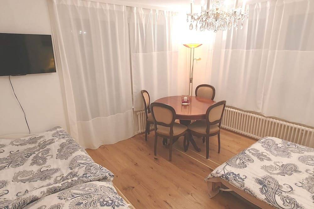 Entire apartment, Stylish 4-room apartment suite in Gertrud Schlössli, central, quiet, stylish in St. Gallen, Lake Constance (Switzerland)