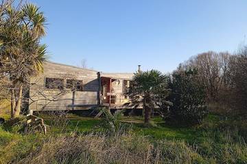 Gîte pour 8 personnes, avec terrasse et jardin, animaux acceptés à Saint-Jean-Trolimon