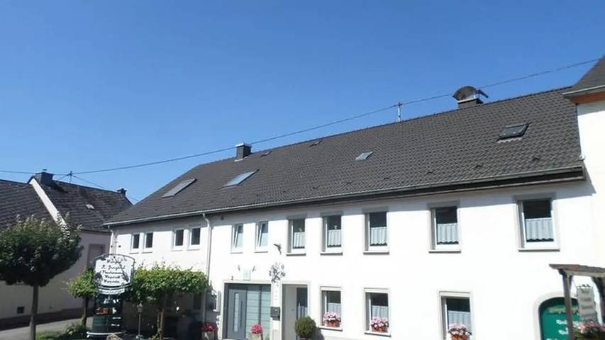Gîte pour 4 personnes, avec jardin dans Oberemmel
