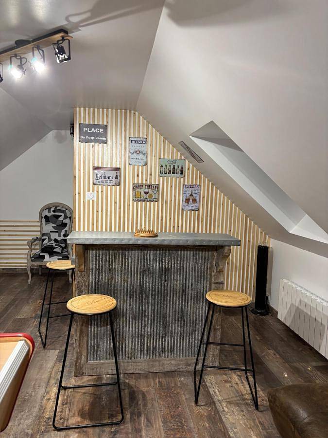 Location de vacances pour 7 personnes, avec jardin, animaux acceptés à Surques