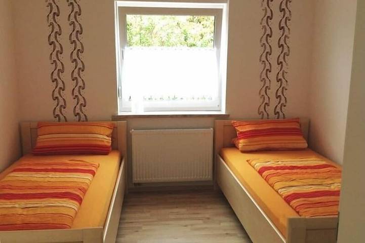 Ganze Wohnung, Ferienwohnung/App. für 5 Gäste mit 68m² in Harthausen in Harthausen, Rheinebene
