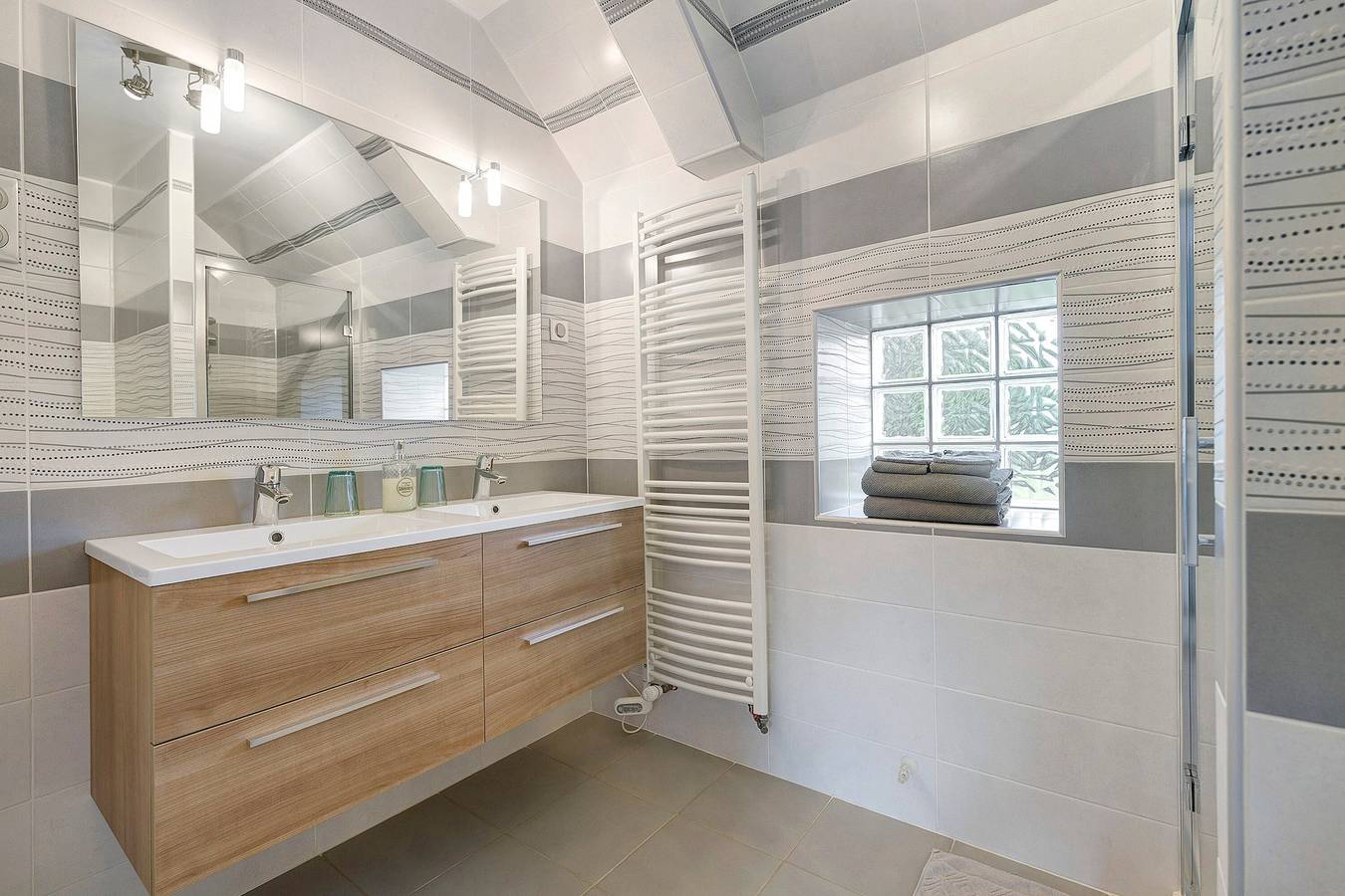 Bed & Breakfast 'Chambre Mont Saint-Michel' met gedeeld terras, tuin en wifi, foto 12