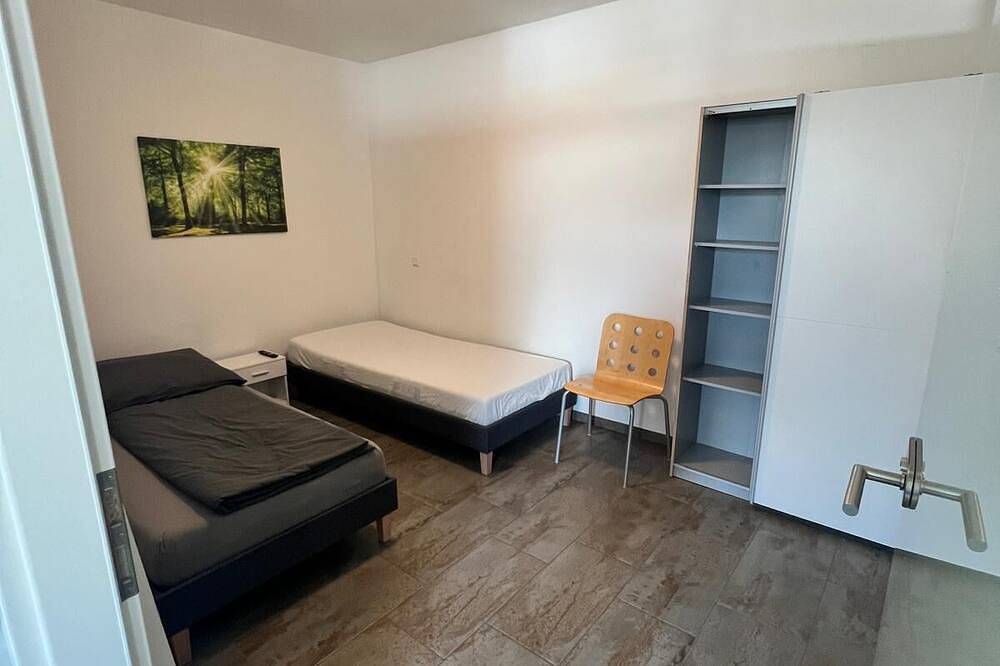 Ganze Wohnung, Erdgeschosswohnung mit umfriedetem Garten max. 5 Personen. Haustierfreundlich! in Oranienburg, Ruppiner Seenland