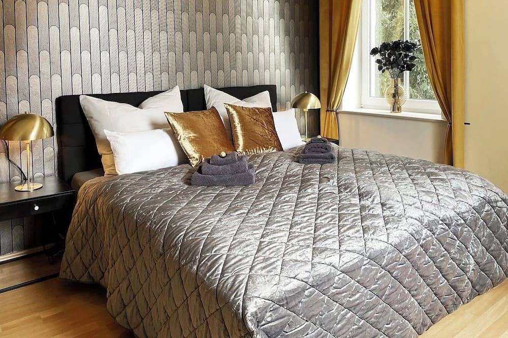 Ganze Wohnung, Art Deco Design-Luxus-Apartment, Waschen, Wlan, Boxspring, Garten, zentral in Gera, Ostthüringen