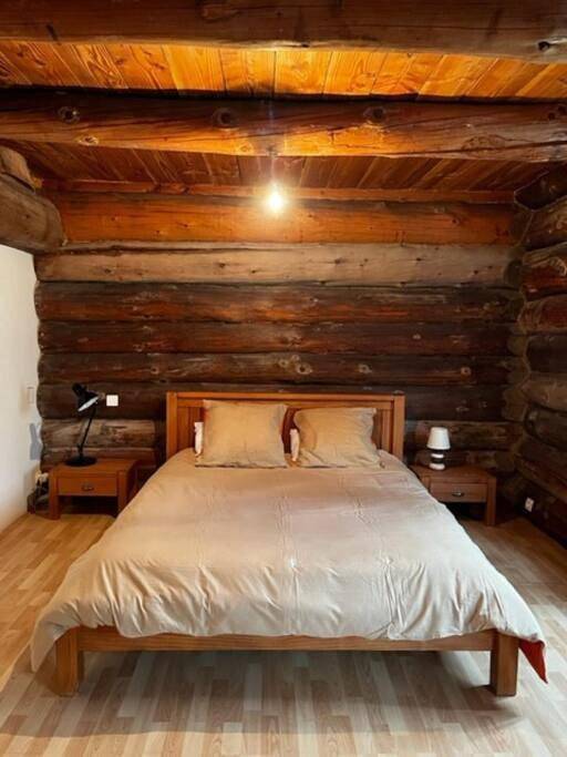 Gîte pour 6 personnes, avec jardin à Cosnac - 2