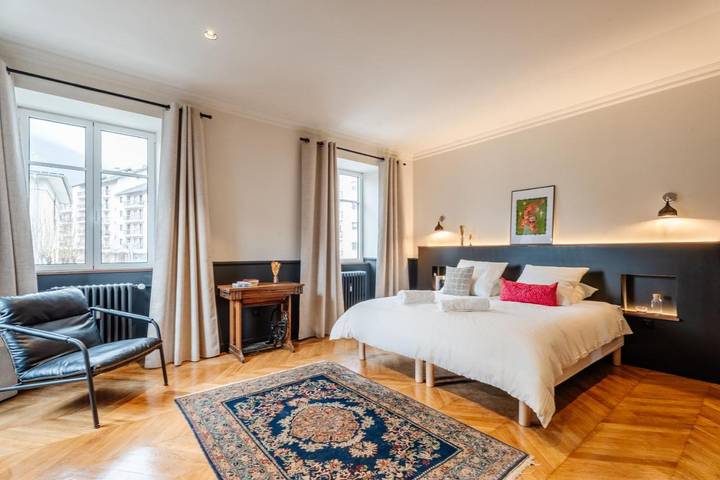 Chambre d’hôte pour 2 personnes, avec vue et balcon à Saint-Jean-de-Maurienne - 2