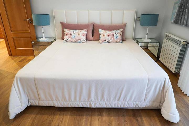 Casa rural para 8 personas, con jacuzzi además de jardín y piscina en Nazaré - 3