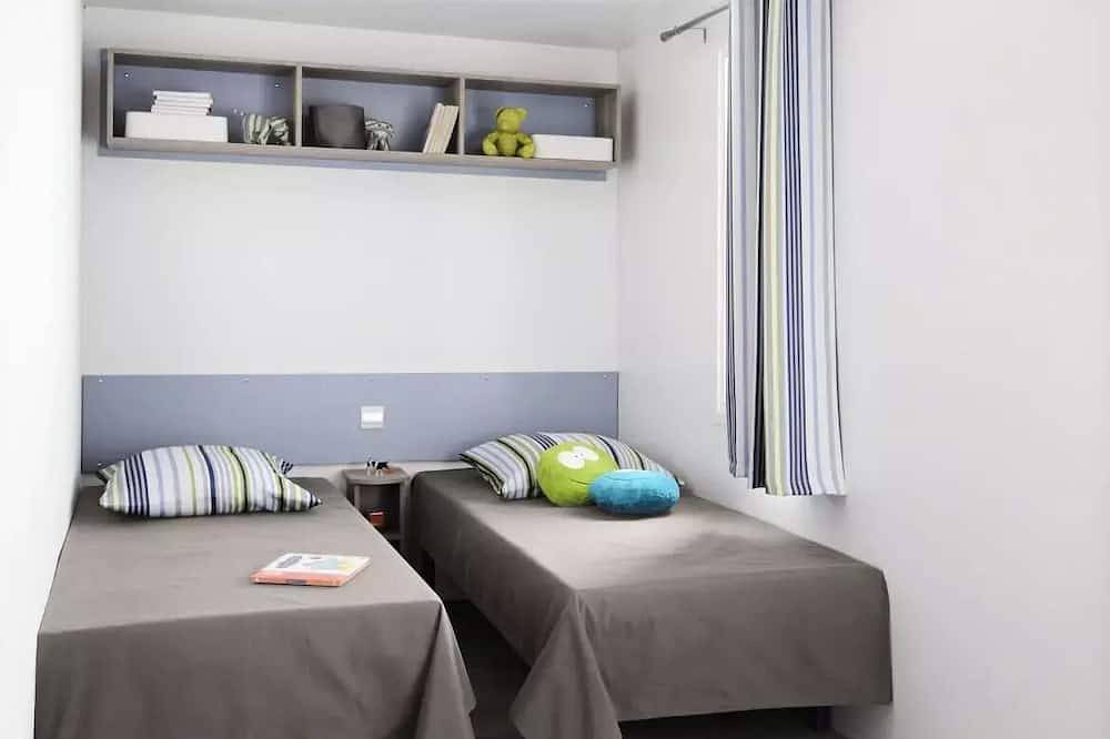 Mobil-home 3 Pièces 4 Personnes + Tv in Erquy, Côte d’Émeraude