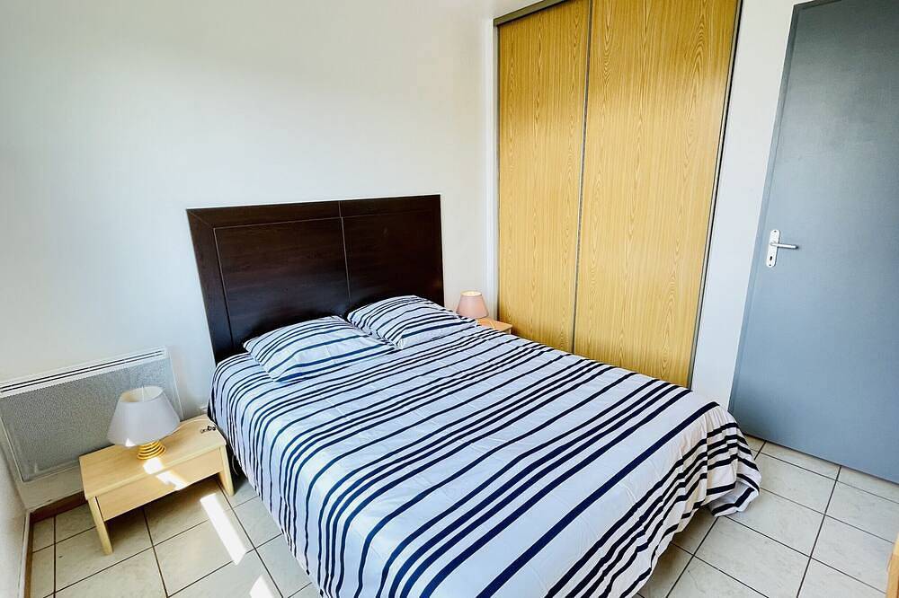 Entire apartment, Ronsard: Apartment 300 meters from the spa (unlimited parking) in La Vôge-les-Bains, Épinal region