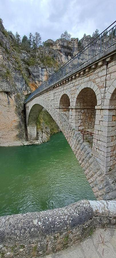 Location de vacances pour 2 personnes, avec piscine et balcon à Sainte-Enimie - 2