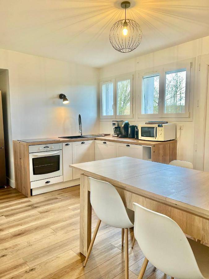 Location de vacances pour 6 personnes, avec jardin à Jossigny - 3