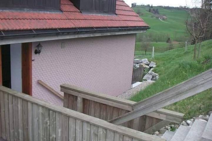 Ganze Wohnung, Lamahof Tschäppel in Huttwil, Kanton Bern