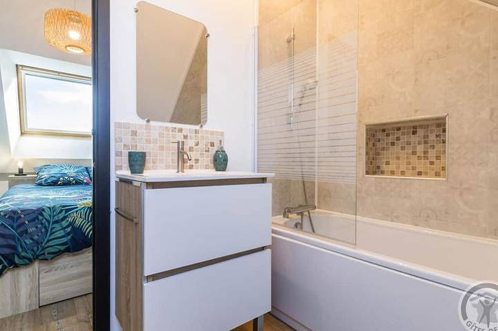 Gîte pour 2 personnes, avec jardin dans Plage Du Sablon Cosqueville - 4