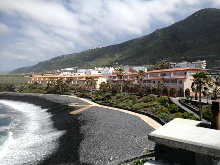 Ferienwohnung für 3 Personen, mit Balkon und Terrasse sowie Garten und Ausblick in La Caleta de Interián - 2