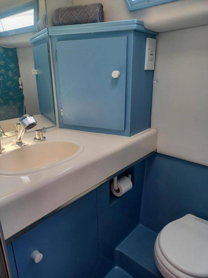 Bateau pour 6 personnes, avec terrasse et vue dans Porquerolles - 3