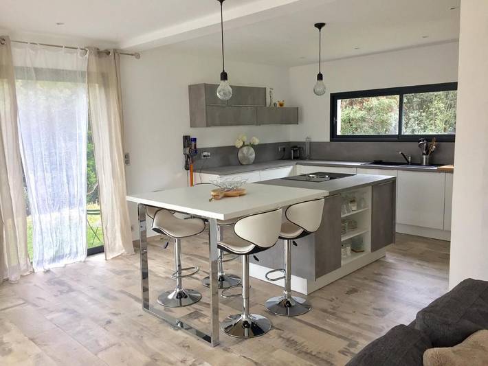 Location de vacances pour 4 personnes, avec piscine ainsi que jardin et vue à Cuttoli-Corticchiato - 3