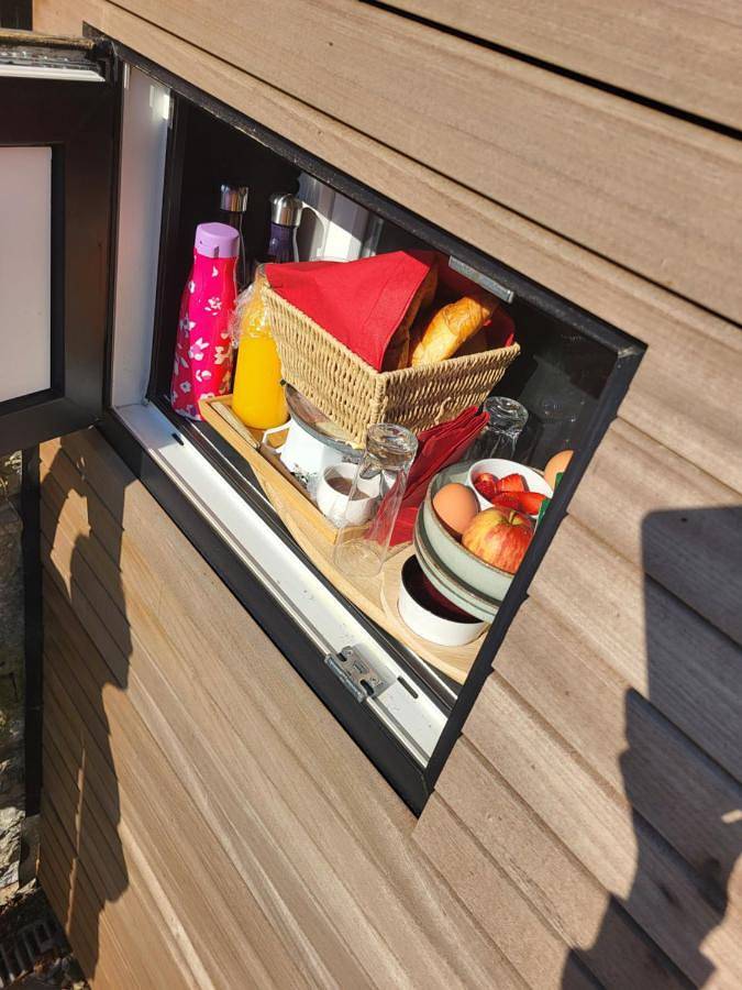 Location de vacances pour 2 personnes, avec vue ainsi que terrasse et jardin à Profondeville - 2