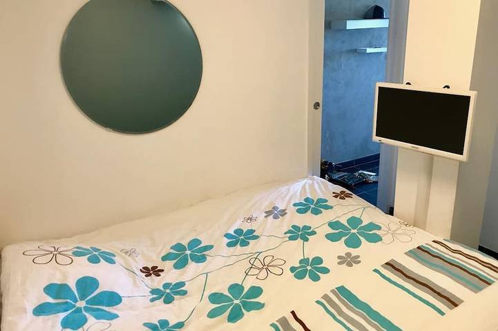 Gîte pour 6 personnes, avec terrasse et jardin dans Port de Saint-Jean - 4