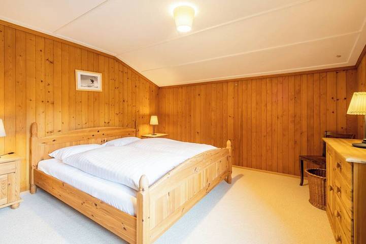 Chalet für 11 Personen, mit Balkon in Flims - 4