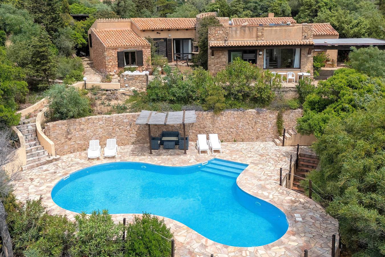 Villa „Querida“ mit Meerblick, privatem Pool und privater Terrasse in Costa Paradiso, Trinità d'Agultu e Vignola