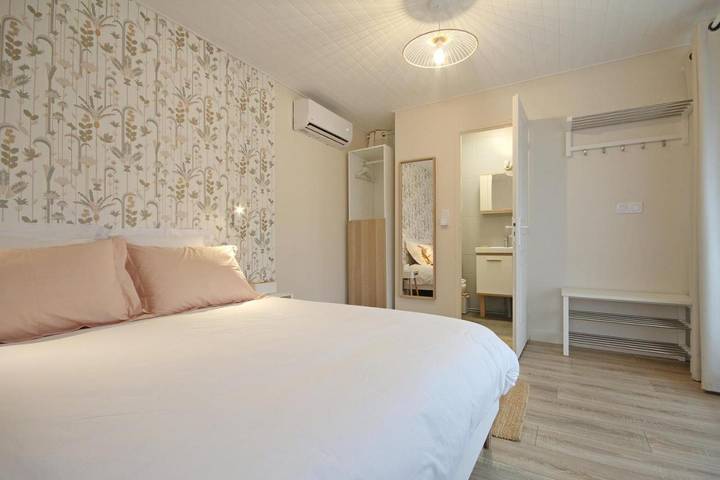 Chambre d’hôte pour 4 personnes, avec jardin ainsi que jacuzzi et piscine dans l' Eure - 3