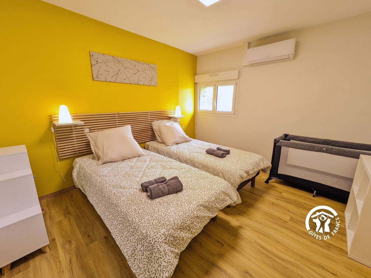 Charming Country Home in Mayenne – Sleeps 6, Hot Tub, Hiking Trails in Marcillé-la-Ville, Mayenne