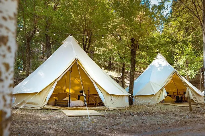 Tent for 6 people, with pool - 1