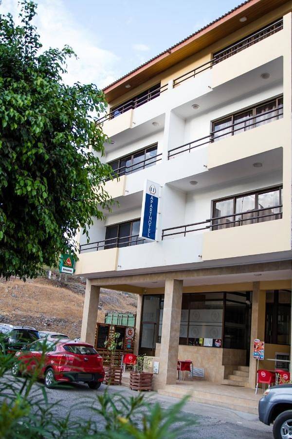 Appart’hôtel pour 2 personnes, avec vue et terrasse