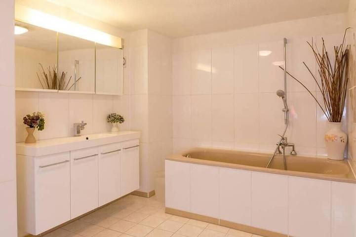 Ganze Wohnung, Großzügige Ferienwohnung im Ferienland Reichshof in Reichshof, Oberbergischer Kreis