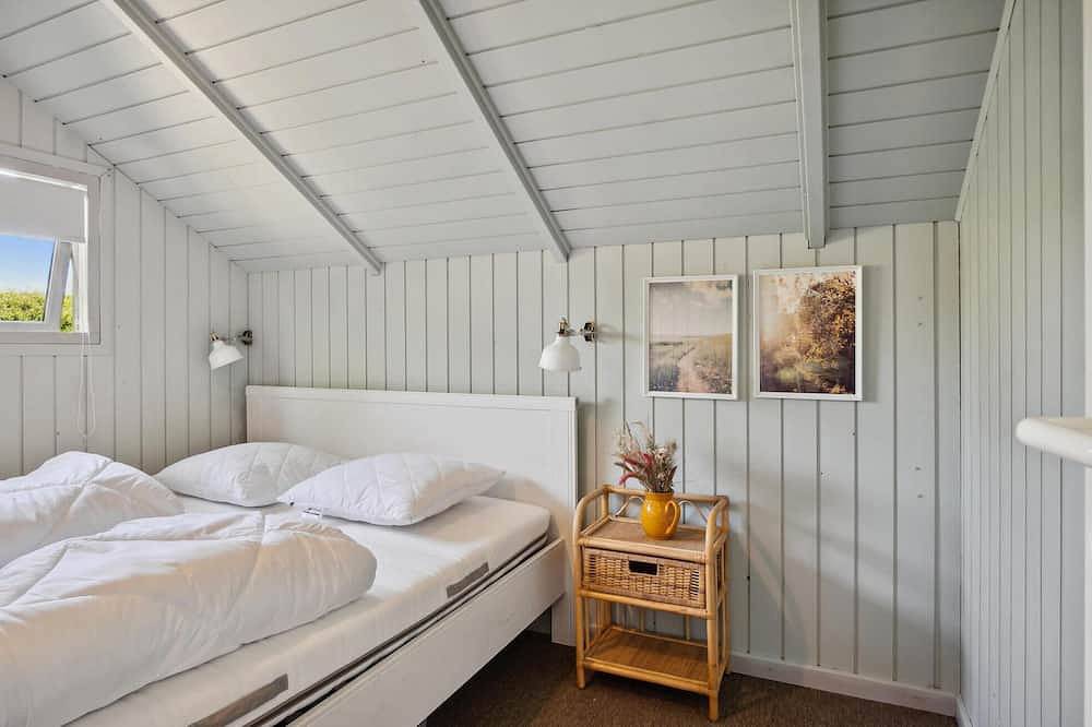 2 bedroom gorgeous home in Sejerø in Sejerø