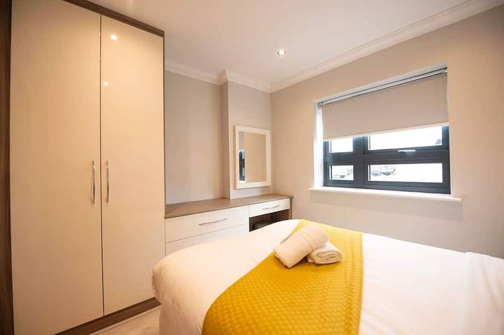 Appartement entier, Appartement-Exécutif-Sdb privée avec douche-Terrasse-Ground Floor in Reading, Berkshire