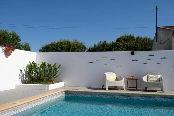 Maison d’hôte pour 2 personnes, avec vue ainsi que jardin et piscine dans Odiáxere - 4