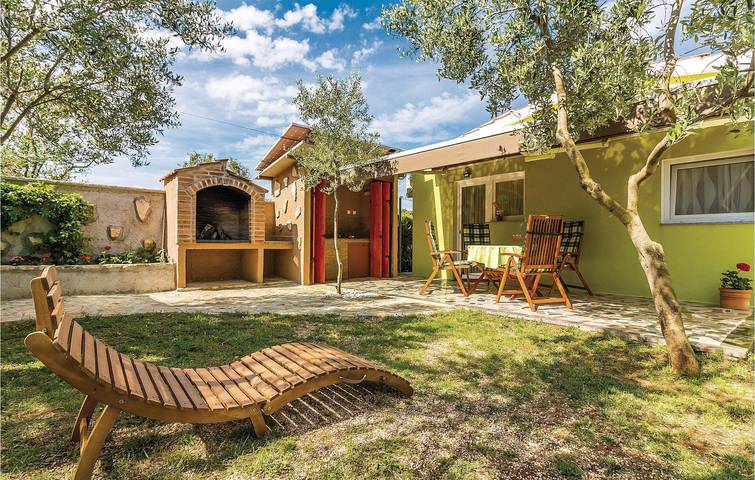 Ferienhaus für 5 Personen, mit Terrasse in Peroj - 2