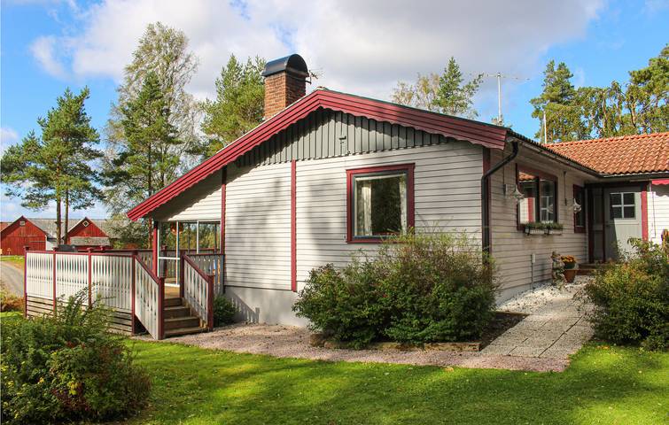 Ferienhaus für 7 Personen, mit Terrasse und Garten in Marks Kommun
